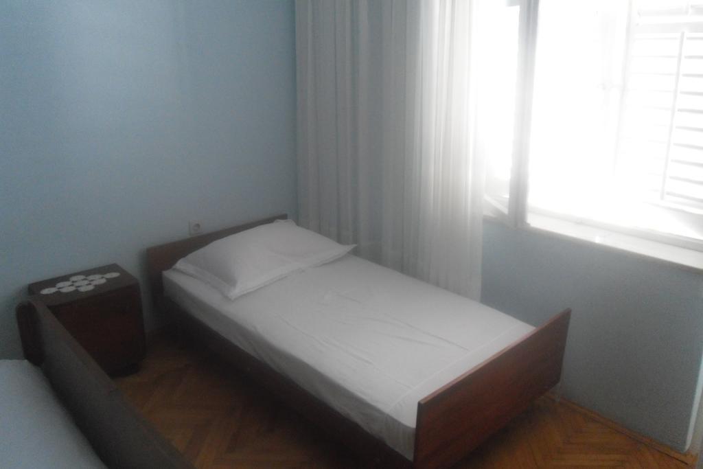Hostel Guesthouse Mira Omiš Oda fotoğraf
