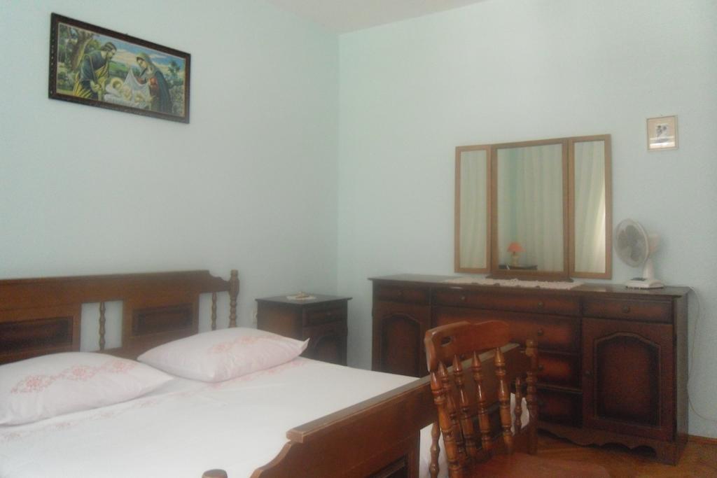 Hostel Guesthouse Mira Omiš Oda fotoğraf